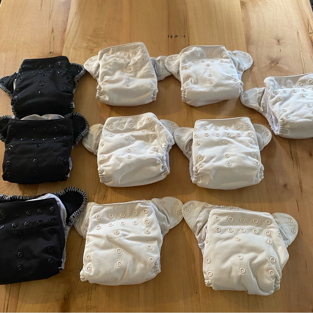 10 BumGenius Cloth Diapers - Black and White